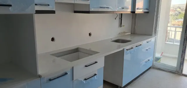 Beyaz Belenco Mutfak Tezgahı