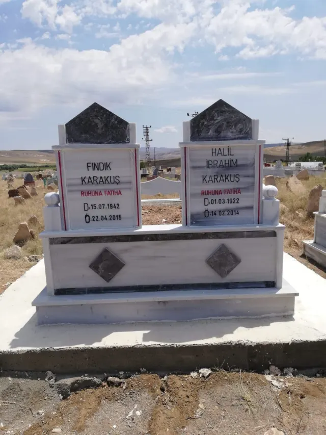 Özel Aile Mezarı